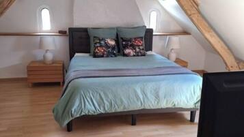 2 camere, ferro/asse da stiro, accesso a Internet, lenzuola