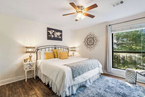 Condo, Multiple Beds, Balcony, Garden View (Cute, Comfy & Cozy)