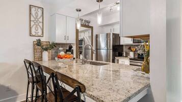 Condo, Multiple Beds, Balcony, Garden View (Cute, Comfy & Cozy) | Private kitchen