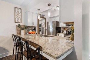 Leilighet, flere senger, balkong, hageutsikt (Cute, Comfy & Cozy) | Eget kjøkken