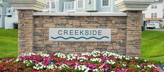 Creekside Getaway Stay for 8