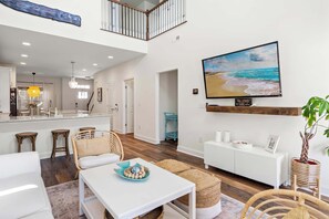 Townhome, Multiple Beds, Patio (Tidal Bay 1) | Living area