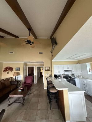 3 chambres, bureau, Internet