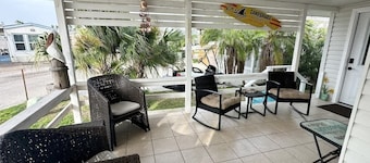 Lovely Cozy Cottage-pet Friendly