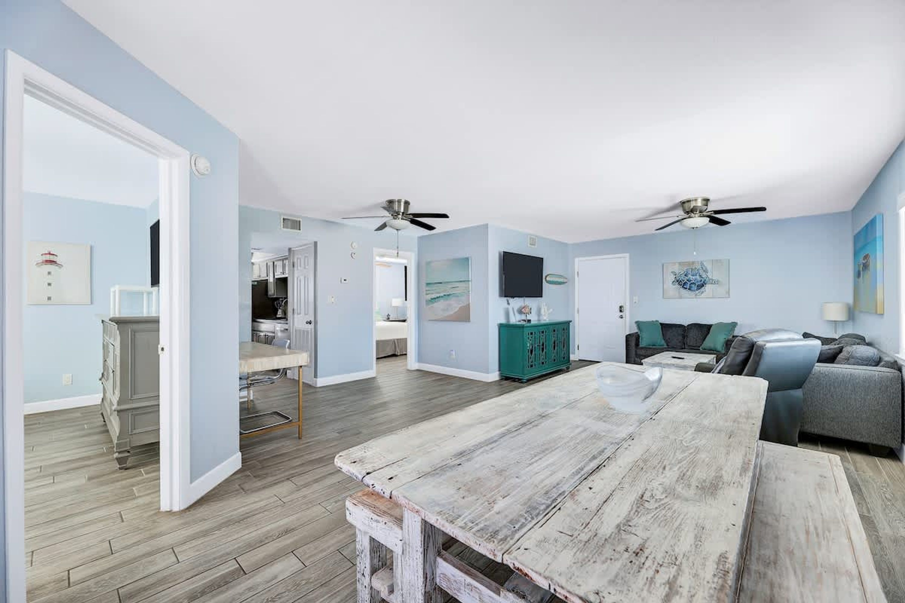House | 2 bedrooms, desk, high-speed internet