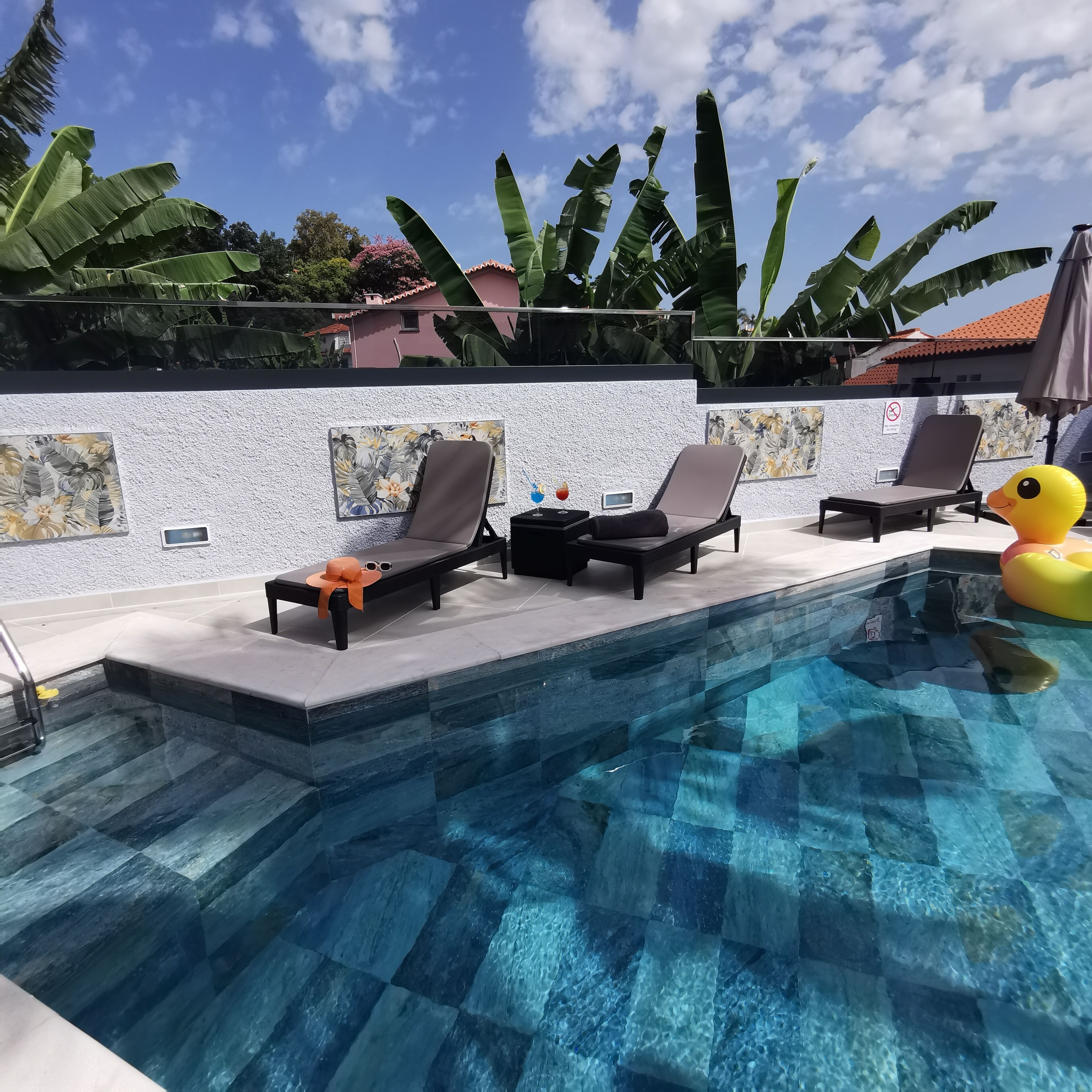 Piscine extérieure, piscine chauffée