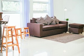 Familienvilla, Gartenblick | Wohnbereich