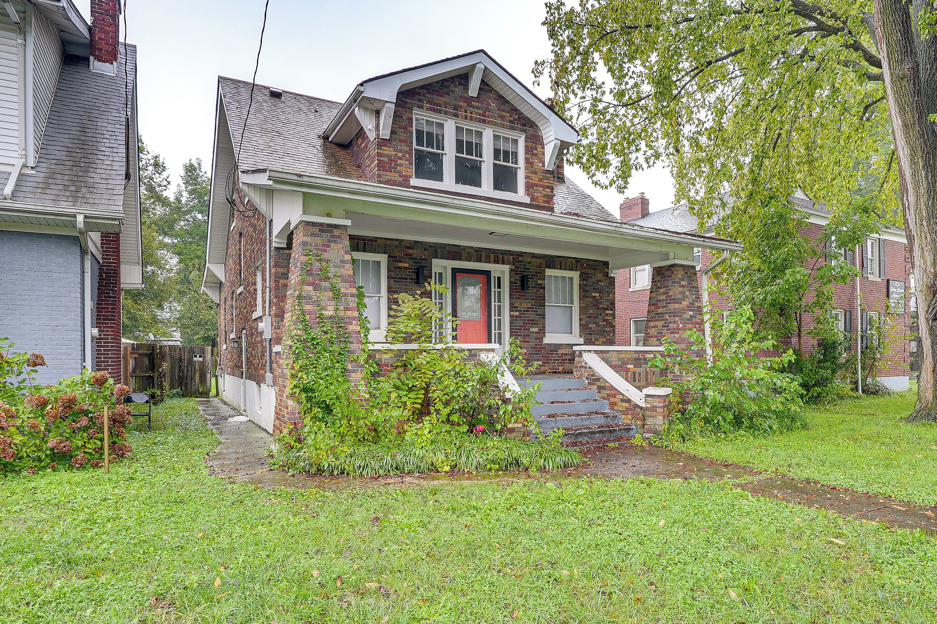 Apartment (1 Bedroom) | Interior