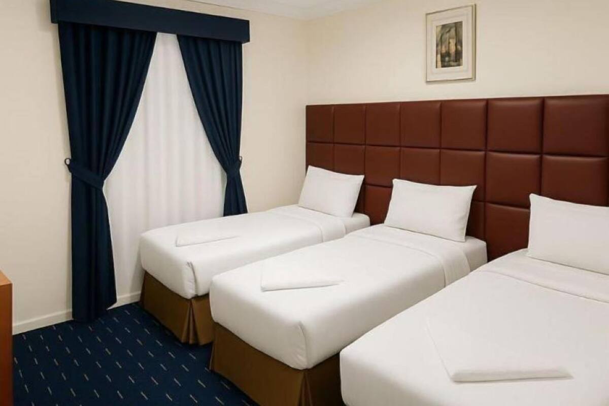 Deluxe-Dreibettzimmer | Schreibtisch, schallisolierte Zimmer, kostenloses WLAN
