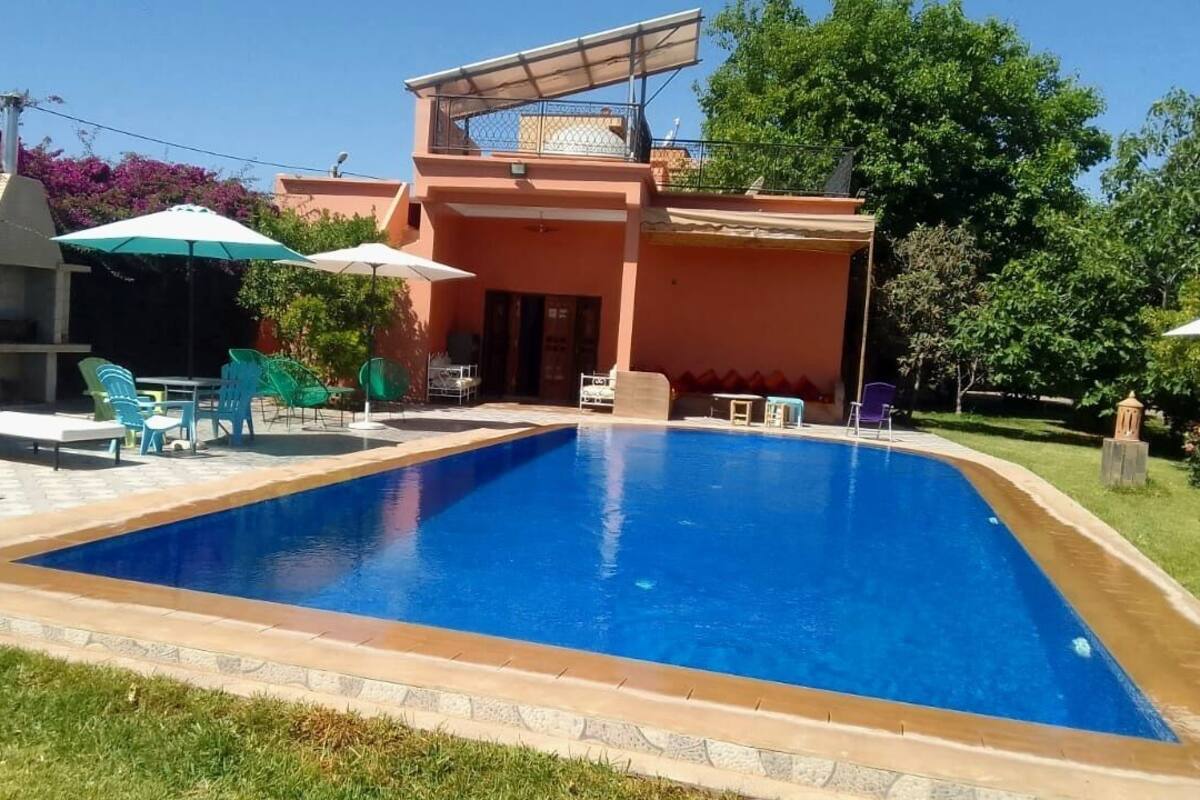 Basic Villa | Free WiFi