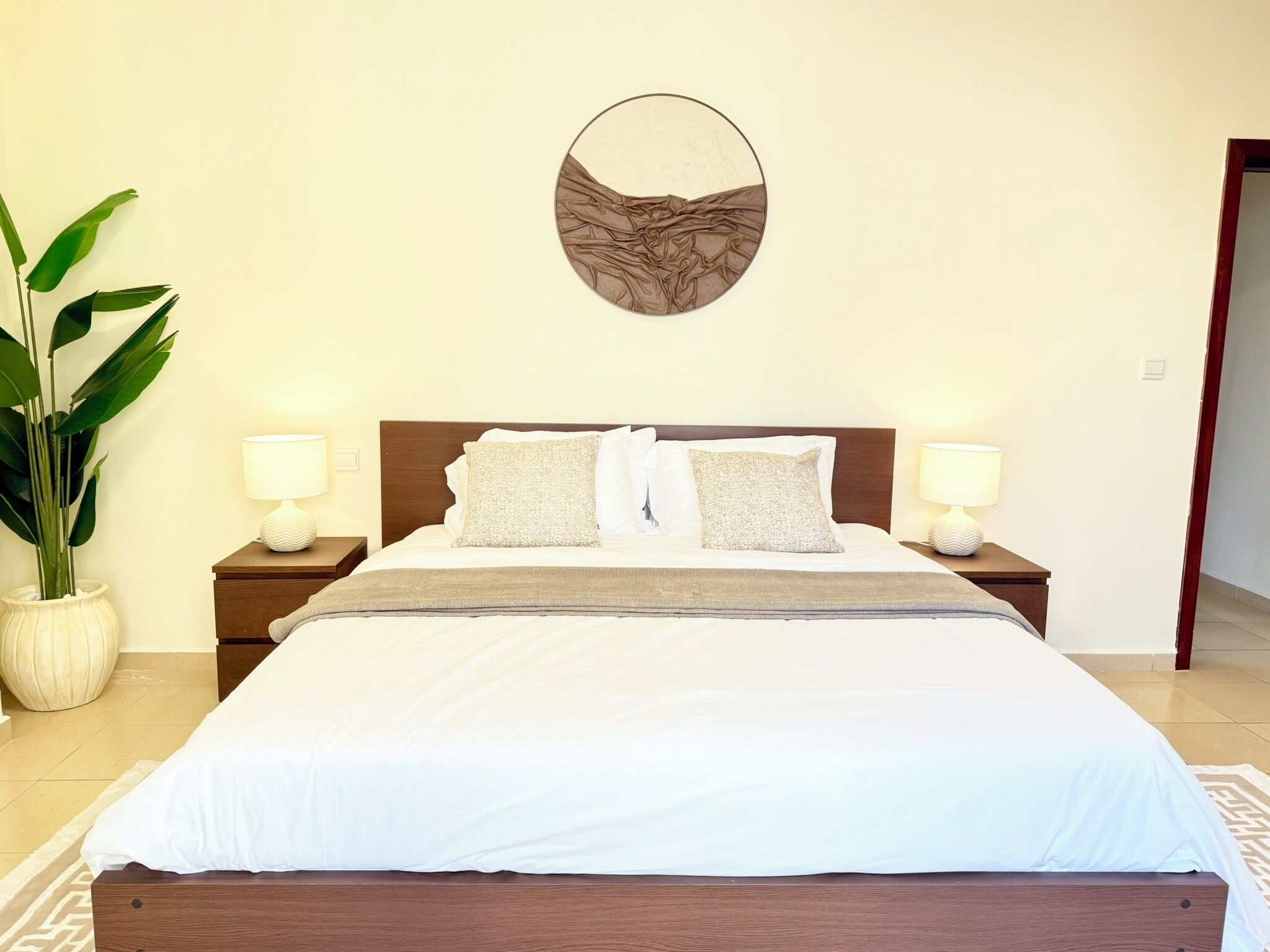 2 dormitorios, tabla de planchar con plancha, wifi y ropa de cama