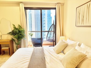 2 室のベッドルーム、アイロン / アイロン台、WiFi、ベッドシーツ