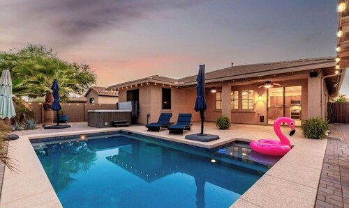 Unwind in Style - 3BR Home w/ Pool & Hot Tub - near Medical Centers
