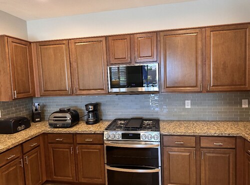 Unwind in Style - 3BR Home w/ Pool & Hot Tub - near Medical Centers