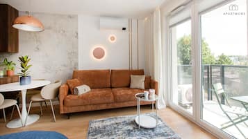 Comfort-stúdíósvíta | Rúmföt af bestu gerð, sérhannaðar innréttingar, sérvalin húsgögn