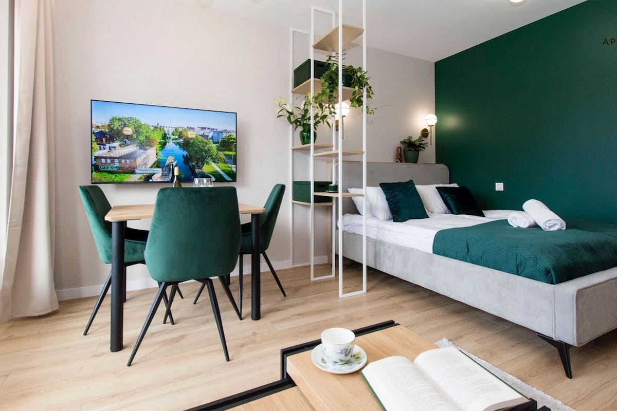 Comfort Studio Suite, Garden View | Peralatan tempat tidur premium, Wi-fi percuma, dihias secara berasingan 