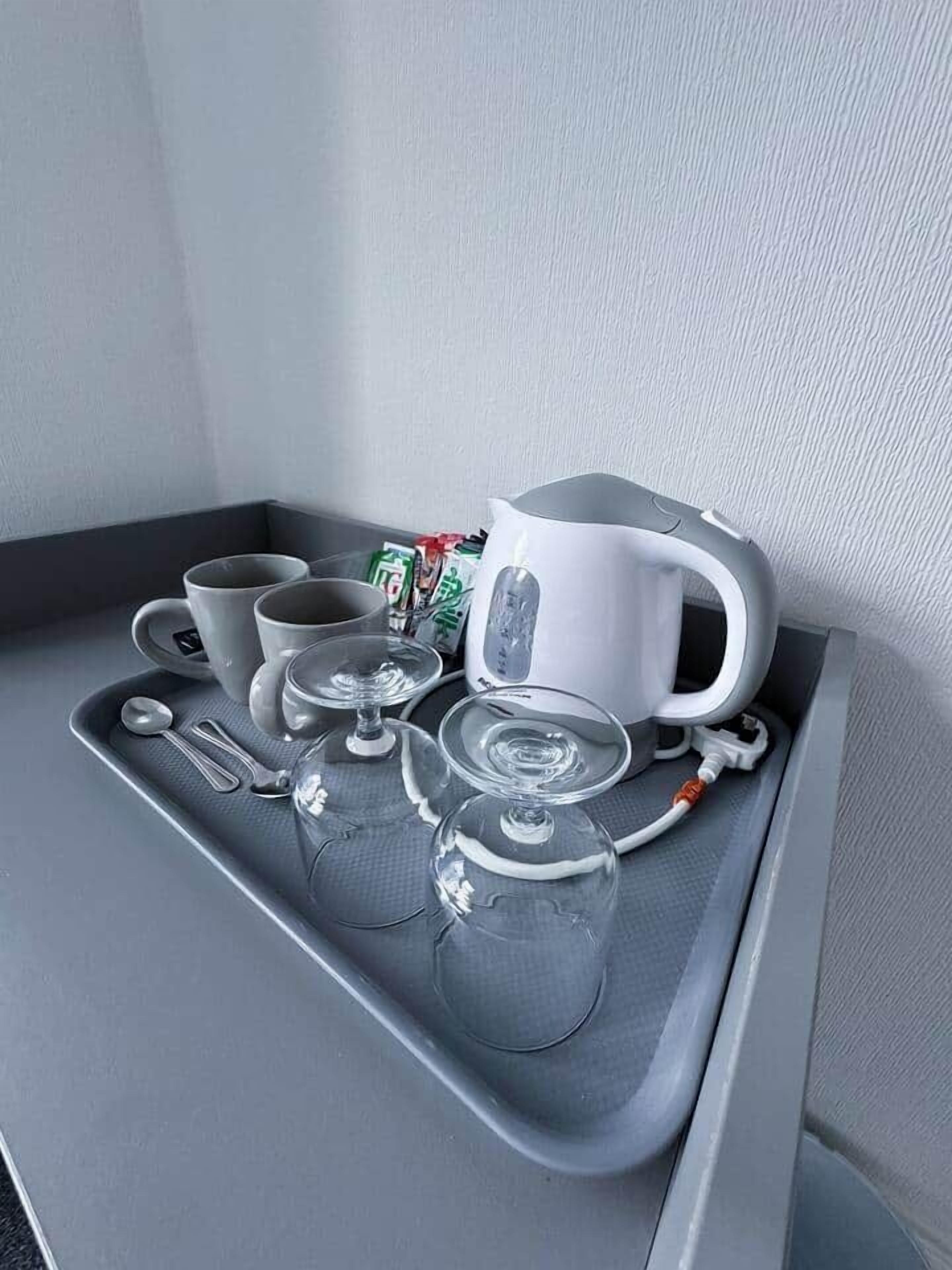 Kaffee und/oder Kaffeemaschine