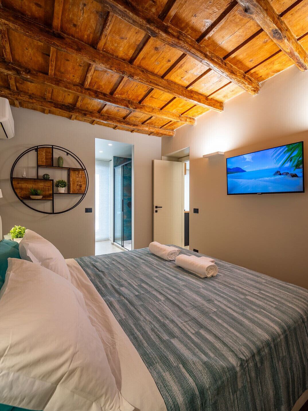 1 Schlafzimmer, Reisekinderbett, kostenloses WLAN, Bettwäsche