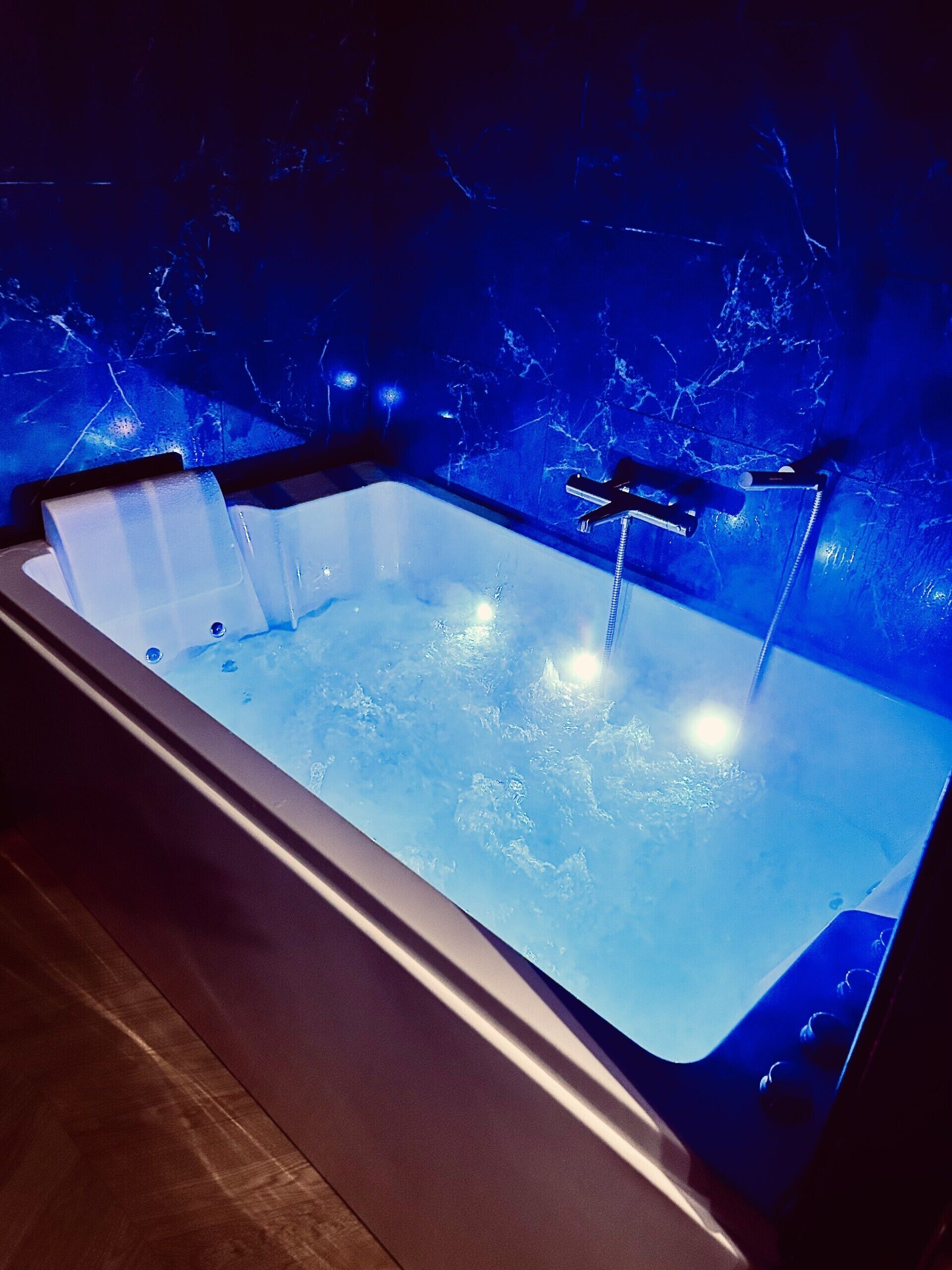 Boblebadekar, hårtørrer, håndklæder, Sæbe