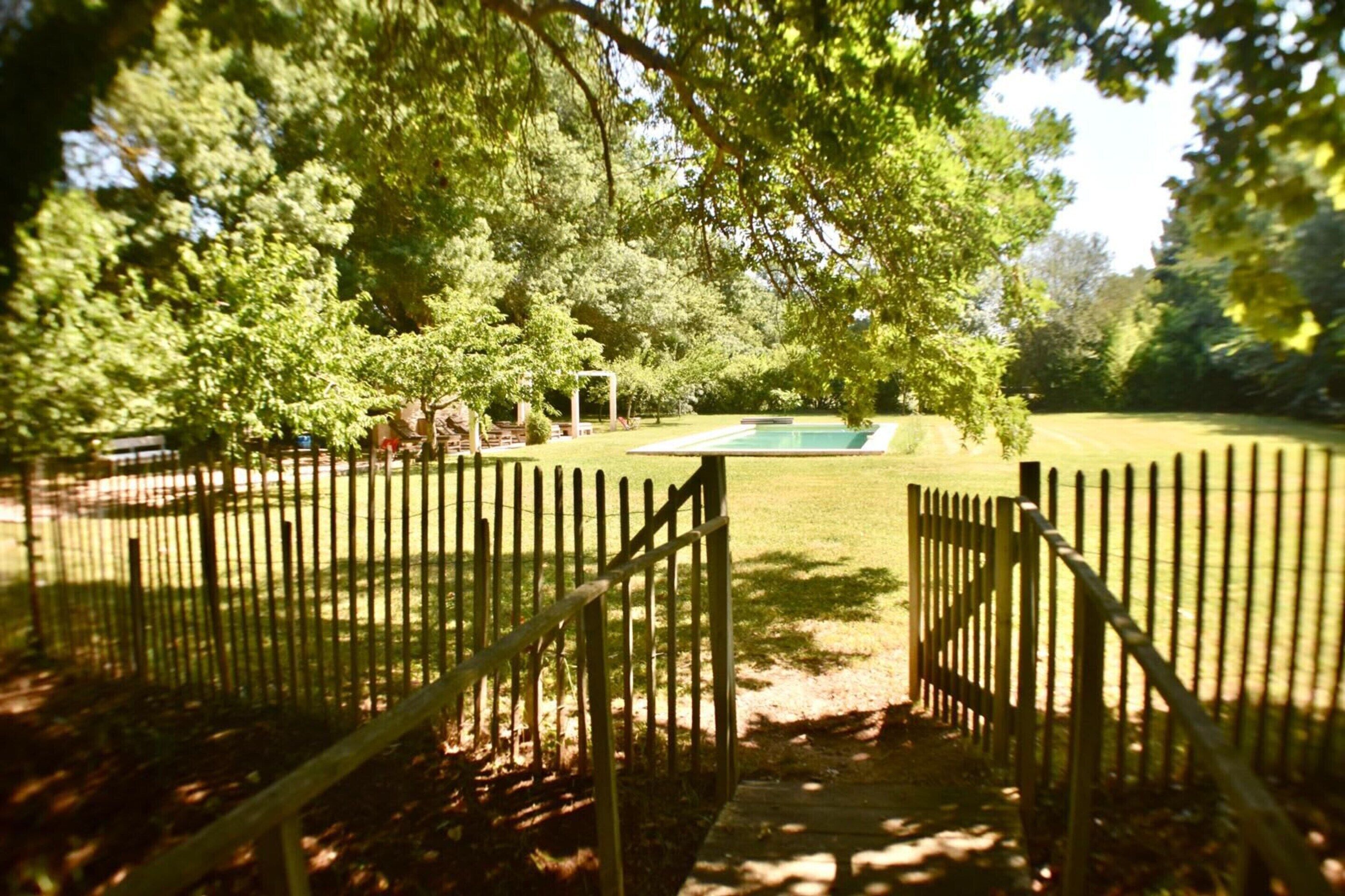 Apartment | Meja sambut tetamu