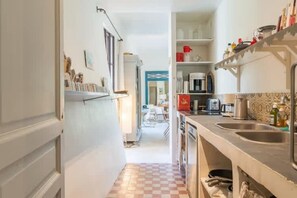 Apartment | Private kitchen | Cleaning supplies - Elegant Bastide Near Aix With Pool (Aix-en-Provence)