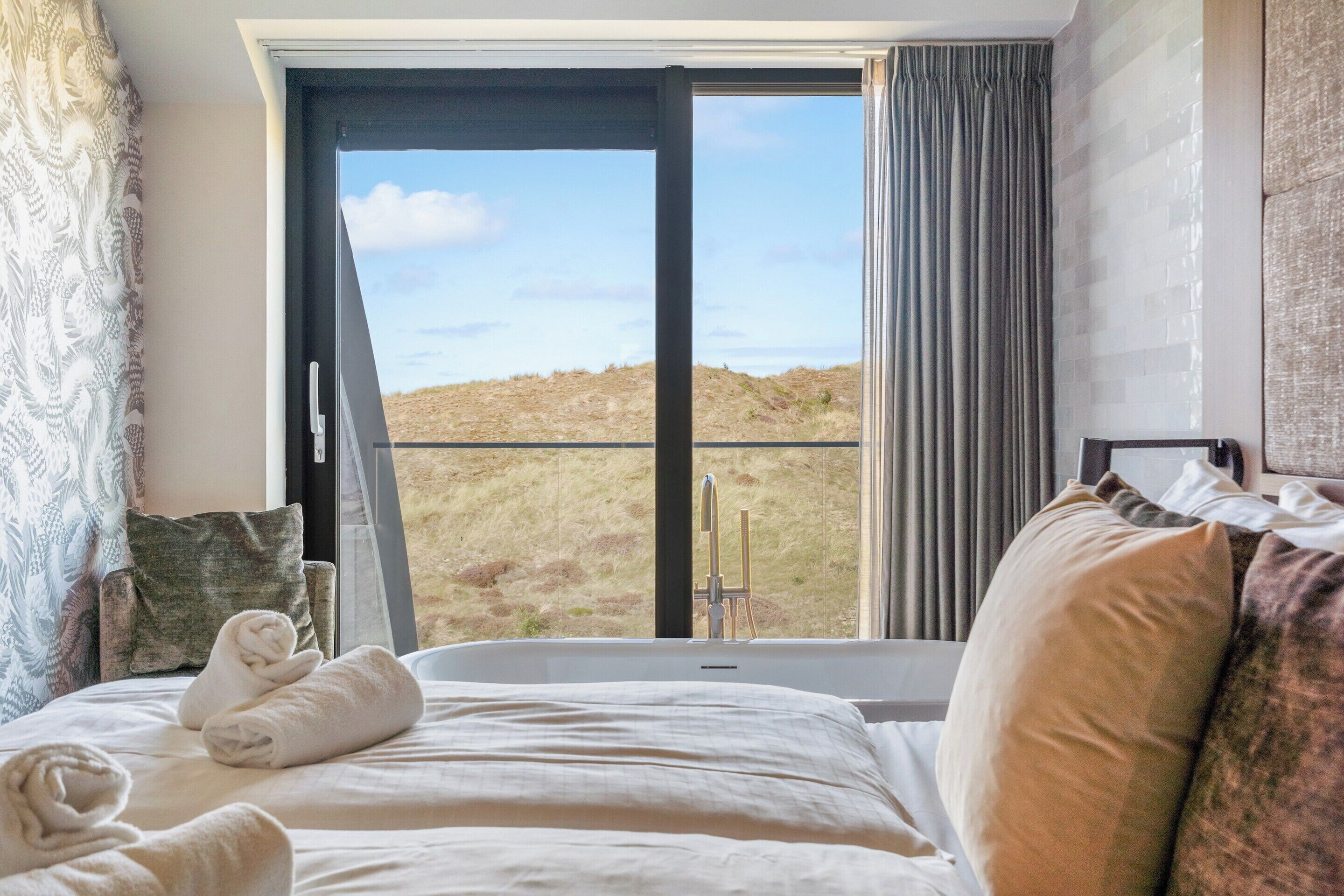 House | 3 bedrooms, bed sheets