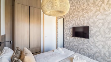 House | 3 bedrooms, bed sheets