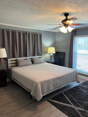 3 bedrooms, WiFi, bed sheets