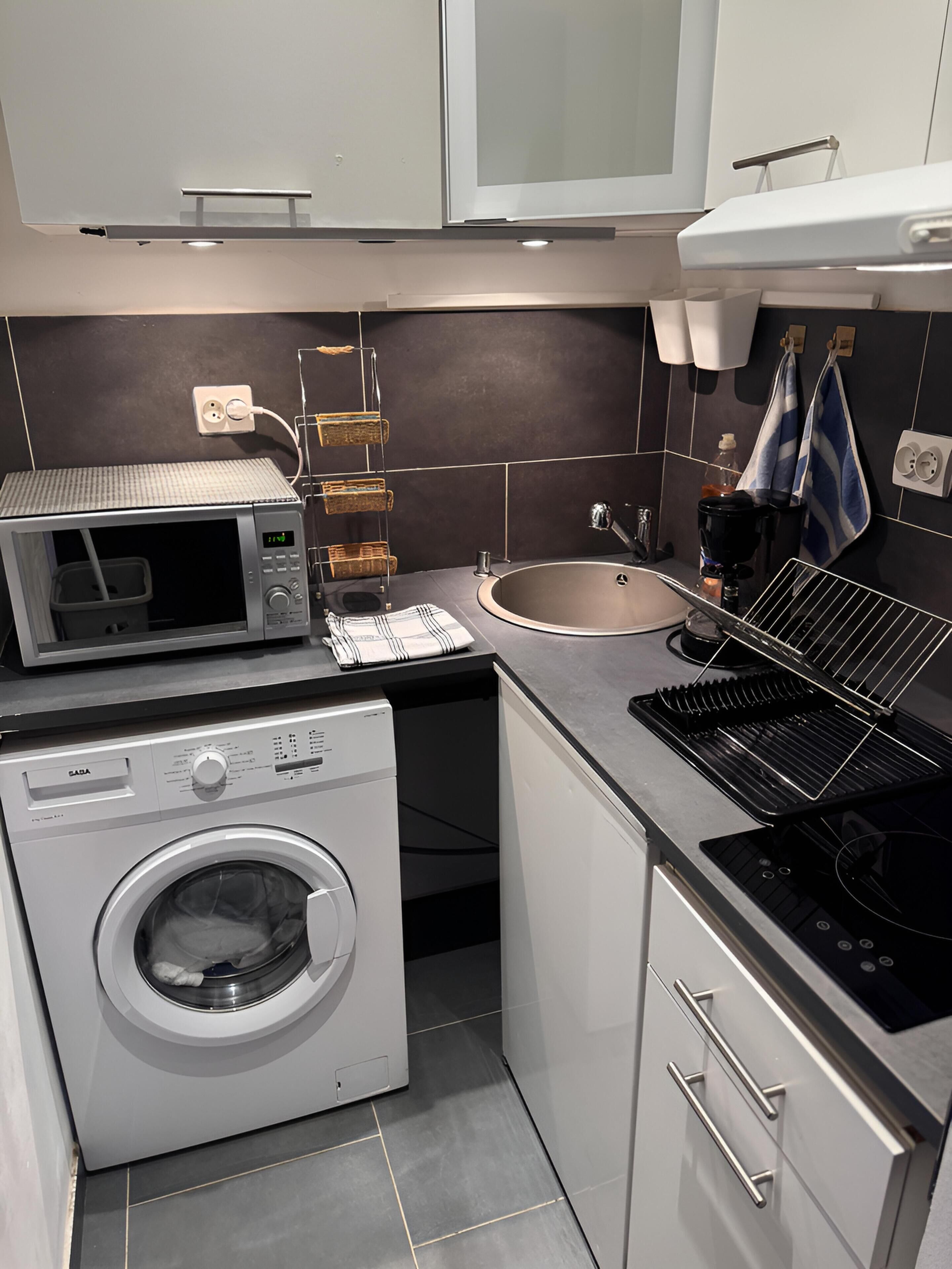 電子レンジ、コンロ