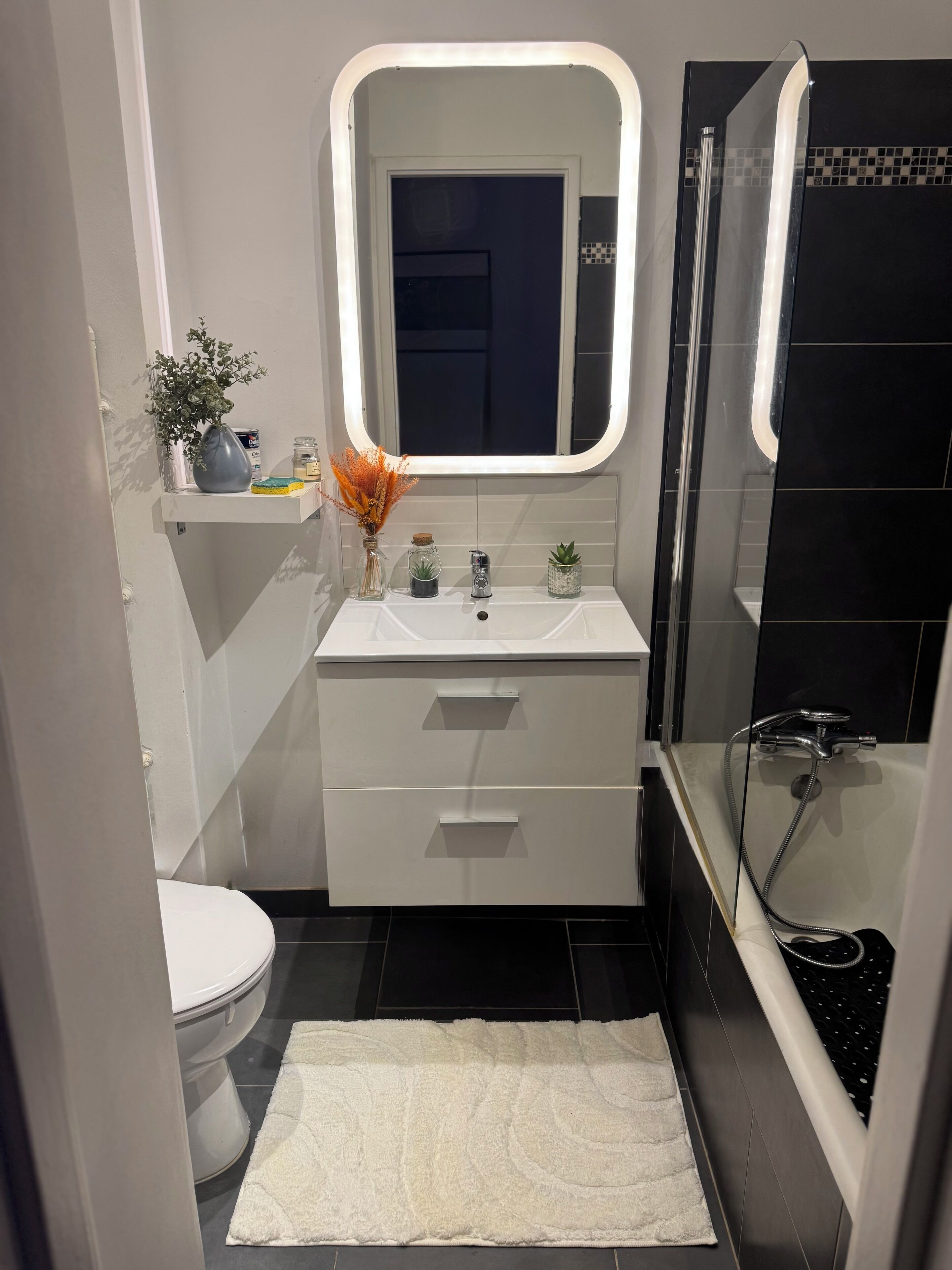 Handdoeken, toiletpapier