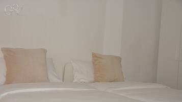 Studio Suite Deluks | Setrika/meja setrika dan Wi-Fi gratis