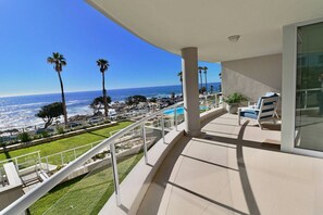 Property grounds - Bantry Place - Luxury Apartment (Cape Town)