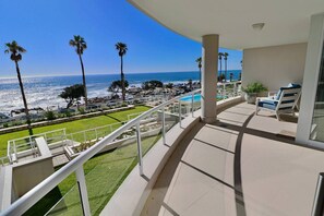 Property grounds - Bantry Place - Luxury Apartment (Cape Town)