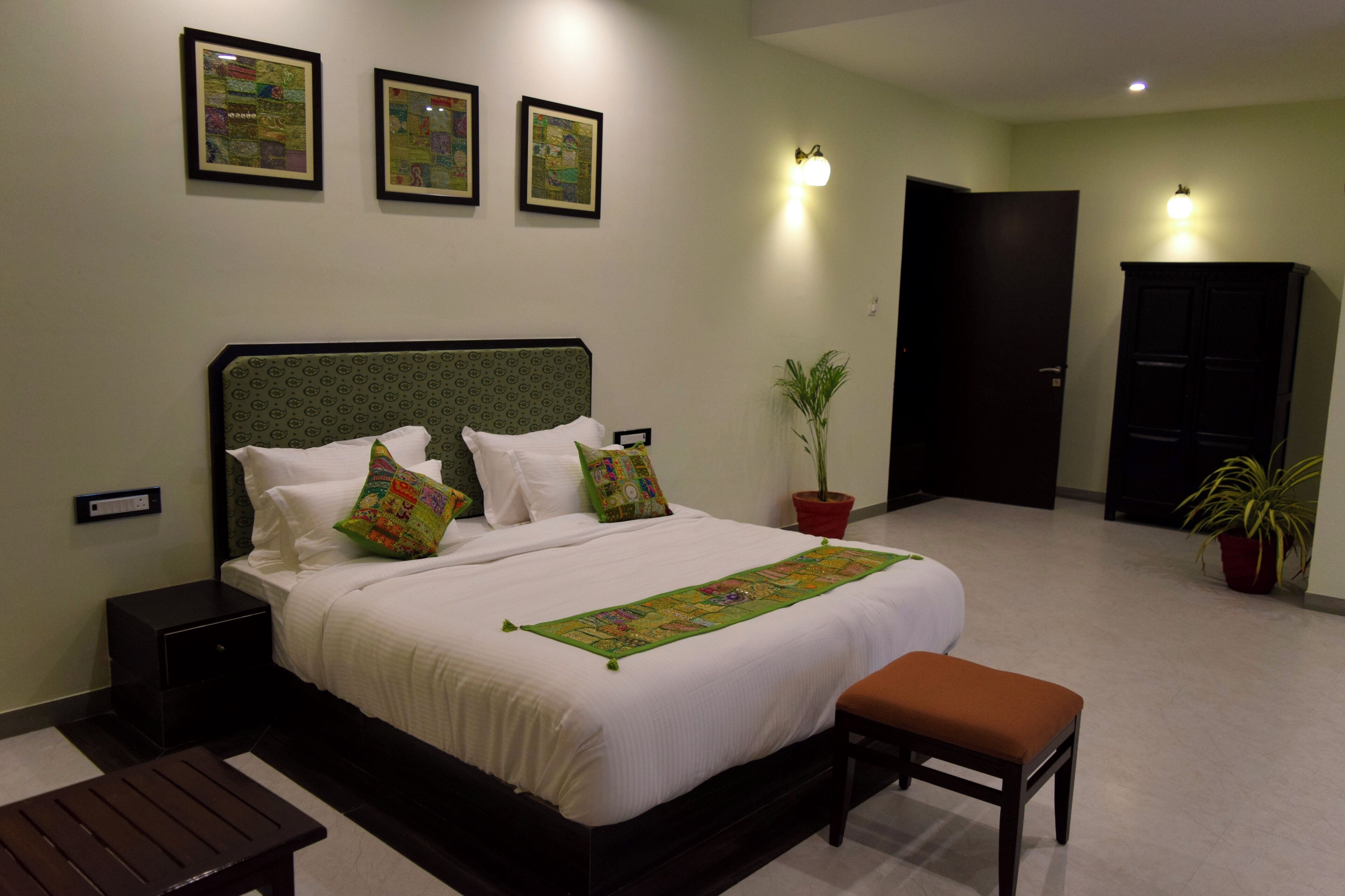 Kamar Double Mewah | Wi-Fi gratis