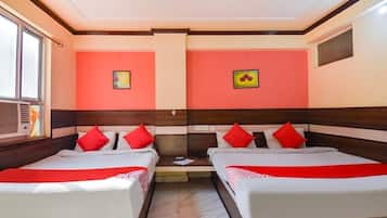 Deluxe Triple Room, City View