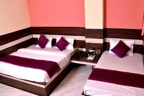 Family Room, City View