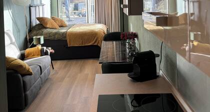 The Gouwe Stek, located in beautiful Landsmeer. 2 km from Amsterdam