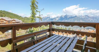 Snug Apartment on the Mountains