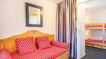 Apartment | Living room