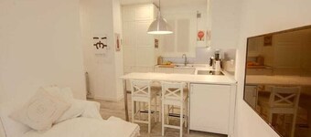 Renovated apartment in romantic area in San Sebastian