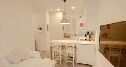 Renovated apartment in romantic area in San Sebastian