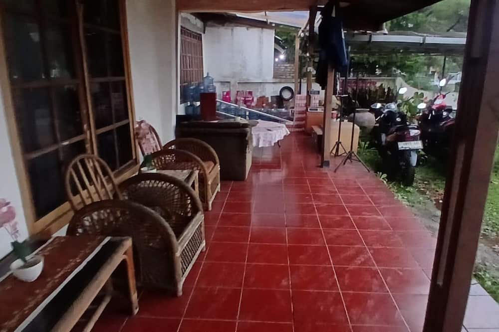 OYO 94801 Pad Guest House