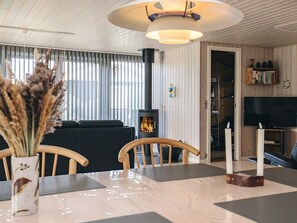 House | Interior - 4 Star Holiday Home in Hals (Hals)