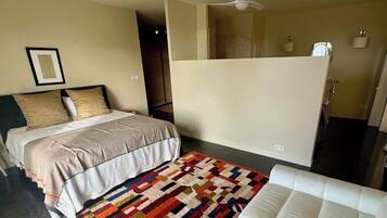 Biệt thự | 5 phòng ngủ, bàn ủi/dụng cụ ủi quần áo, bộ trải giường