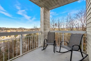 Property grounds - One bedroom, one bath Condo| Pigeon Forge| Sleeps 4| Free Dollywood Tickets (Pigeon Forge)