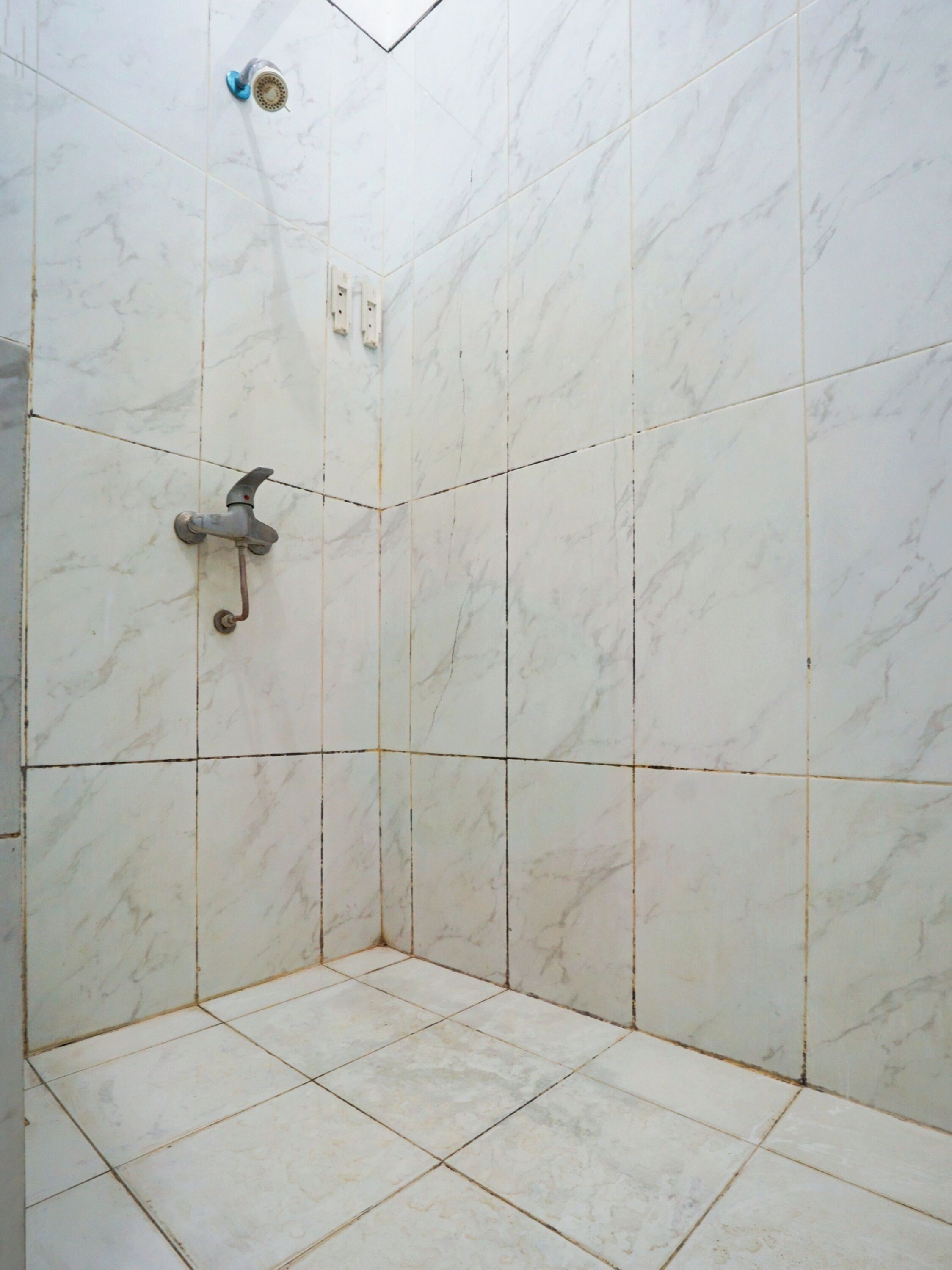 Kamar Double Standar | Kamar mandi