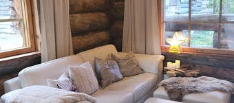 Authentic Lapland Log Cabin, Private Sauna & Fireplace & Northern Lights in Ruka