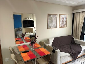 Interior - Beachfront Apartment at Classic Flat Residence Service – Fortaleza, CE (Fortaleza)