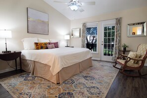 2 soverom, strykejern/-brett, wi-fi og sengetøy