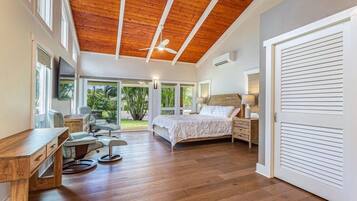 8 bedrooms, iron/ironing board, travel crib, internet